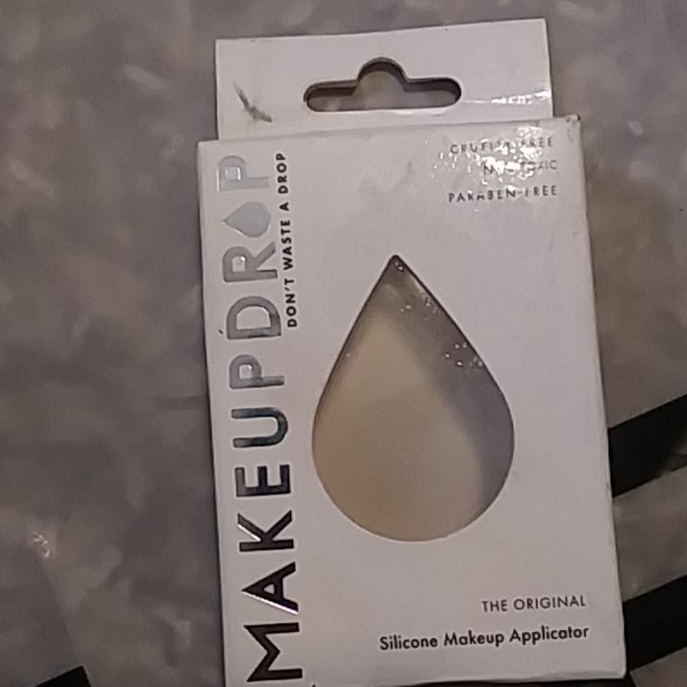Makeup drop